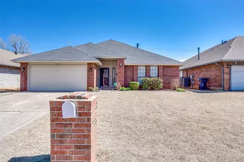 16920 Valley Crst, Edmond, OK 73012