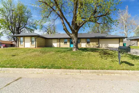 8905 Kim Marie Ln, Oklahoma City, OK 73132