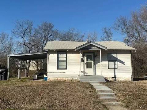 206 W Dill St, Shawnee, OK 74801