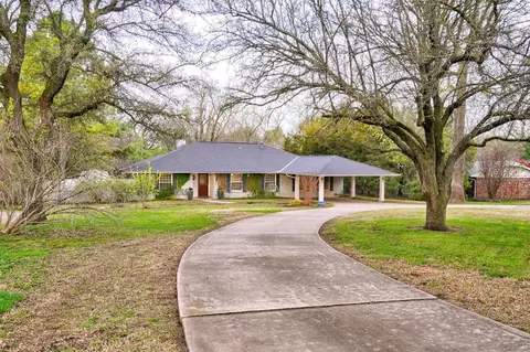 1014 Live Oak Dr, Norman, OK 73072