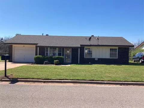 406 Crestdale Dr, Noble, OK 73068