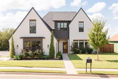 2901 Kite Tail Xing, Edmond, OK 73034