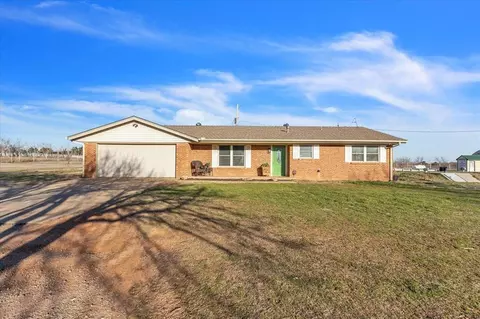 10176 280th St, Blanchard, OK 73010