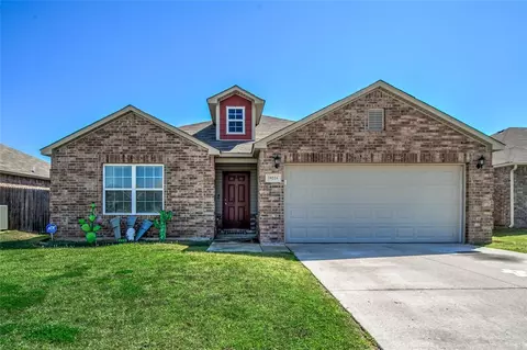 10224 Sussex Pl, Oklahoma City, OK 73120