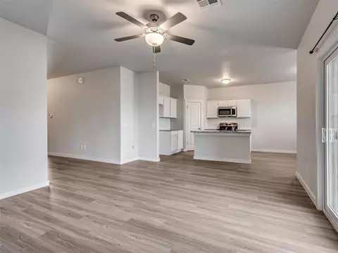 15938 Spur Cir, Mcloud, OK 74851 photo 9
