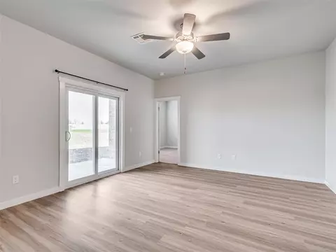 15938 Spur Cir, Mcloud, OK 74851 photo 7