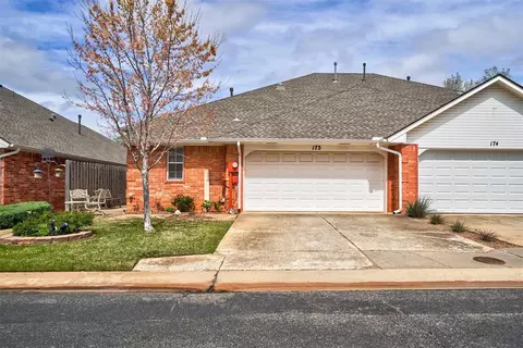 509 S Santa Fe Ave #173, Edmond, OK 73003