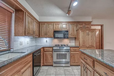 3901 Morrison Cir, Norman, OK 73072 photo 10