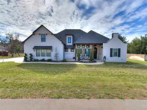 1829 Baylee Ln, Choctaw, OK 73020