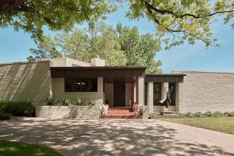 1112 Whispering Pines Dr, Norman, OK 73072