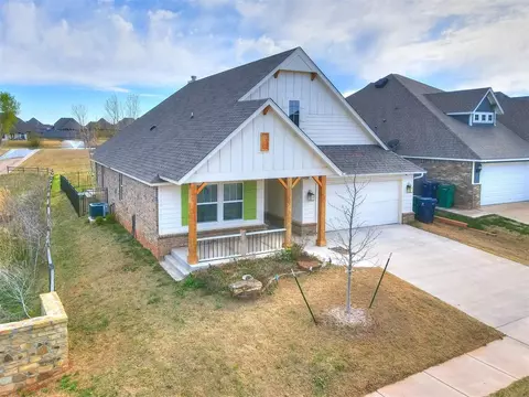5216 NW 164th Ter, Edmond, OK 73013