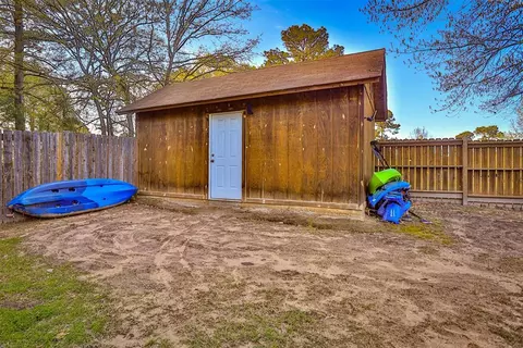 801 N Brooks St, Broken Bow, OK 74728 photo 16