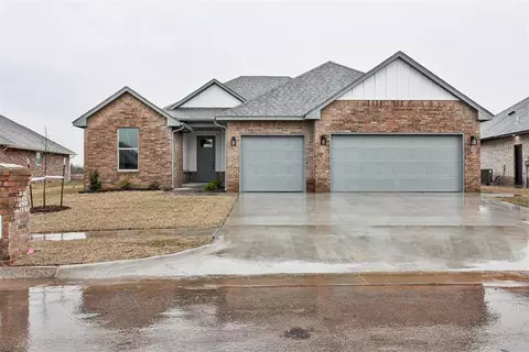 2021 Aminas Way, Yukon, OK 73099