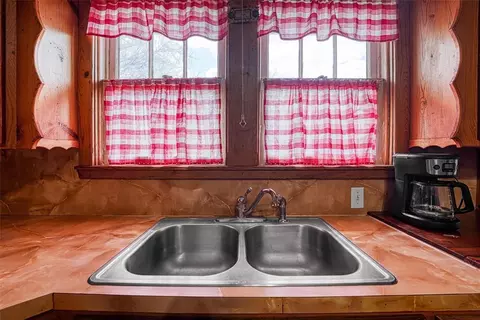 209 N Third St, Cheyenne, OK 73628 photo 10