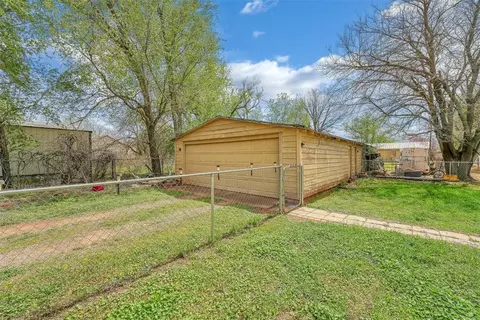 209 N Third St, Cheyenne, OK 73628 photo 26
