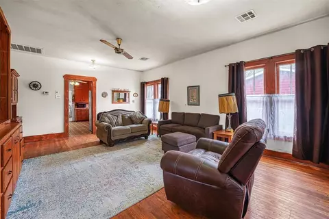 209 N Third St, Cheyenne, OK 73628 photo 7