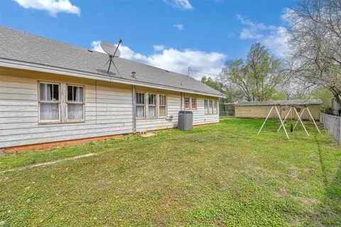 209 N Third St, Cheyenne, OK 73628 photo 20