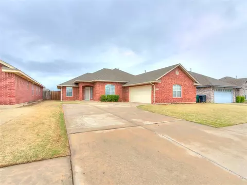 13113 Springcreek Ct, Oklahoma City, OK 73170