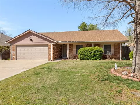 737 Mabel C Fry Blvd, Yukon, OK 73099