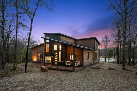 36 Treeline Ct, Broken Bow, OK 74728