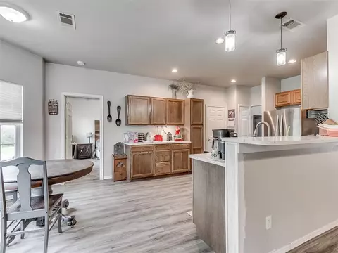 102 Lakeridge Dr, Mcloud, OK 74851 photo 12