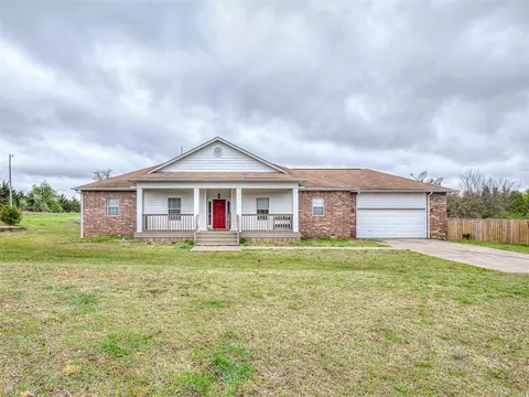 102 Lakeridge Dr, Mcloud, OK 74851