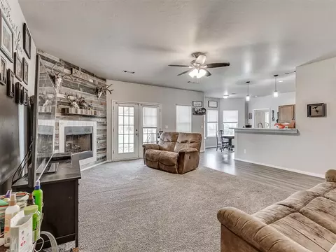 102 Lakeridge Dr, Mcloud, OK 74851 photo 8