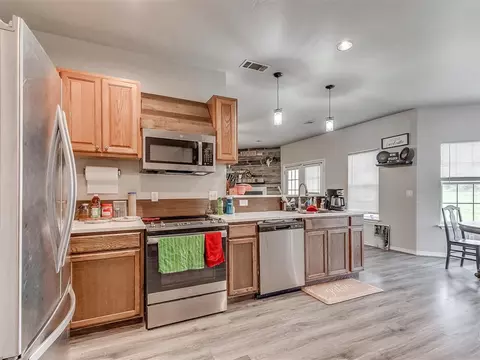 102 Lakeridge Dr, Mcloud, OK 74851 photo 11