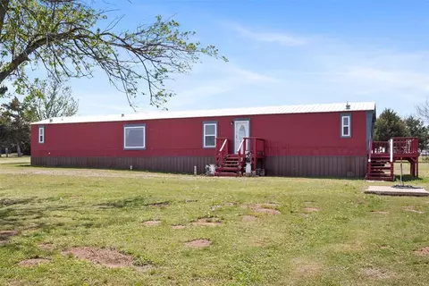 6903 W Eseco Rd, Cushing, OK 74023 photo 2