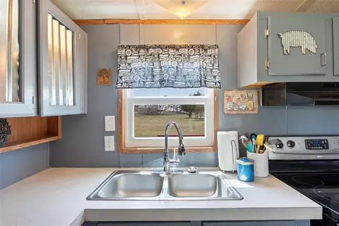 6903 W Eseco Rd, Cushing, OK 74023 photo 15