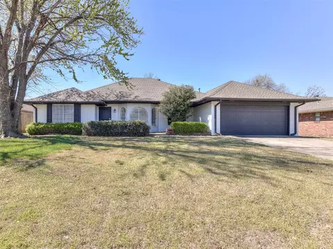 8404 NW 100th St, Oklahoma City, OK 73162