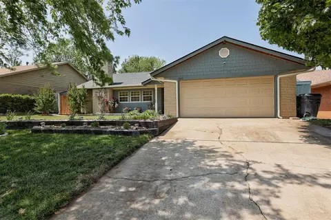 8817 Cindy Rd, Oklahoma City, OK 73132