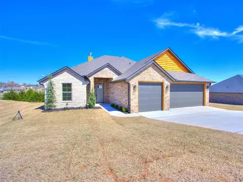 11620 White Tail Rdg, Guthrie, OK 73044