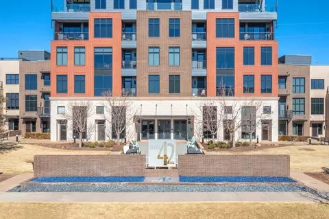 301 NE 4th St #5, Oklahoma City, OK 73104