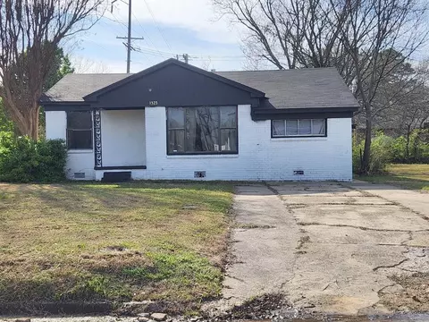 1323 S Ocheese Ave, Wewoka, OK 74884