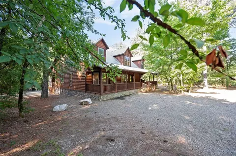 389 Poplar Cir, Broken Bow, OK 74728