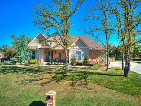 1965 Ladera Ln, Edmond, OK 73034