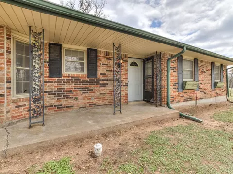 10600 E Indian Hills Rd, Norman, OK 73026