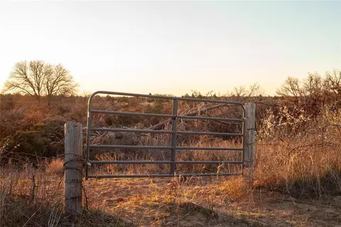 Undisclosed, Erick, OK 73645 photo 4