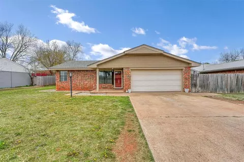 907 N Howard Ave, Elk City, OK 73644