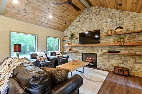 910 Cress Rd, Broken Bow, OK 74728 photo 9