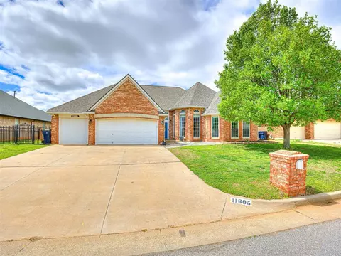 11605 Blueridge Ct, Oklahoma City, OK 73162
