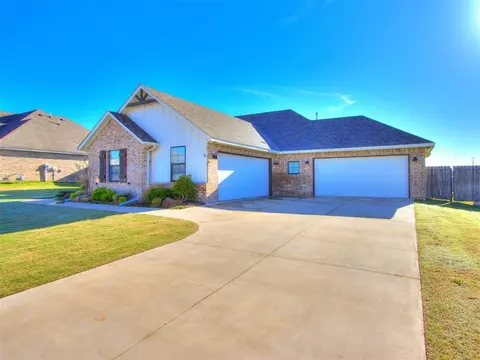 4540 Baldwin Ave, Moore, OK 73160 photo 4