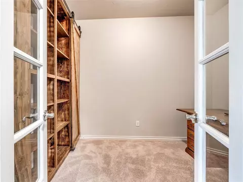 17300 Shadow Hawk Ln, Edmond, OK 73012 photo 34