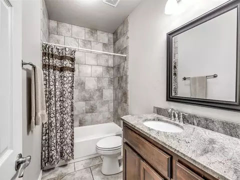 17300 Shadow Hawk Ln, Edmond, OK 73012 photo 31