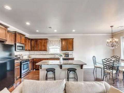 17300 Shadow Hawk Ln, Edmond, OK 73012 photo 12