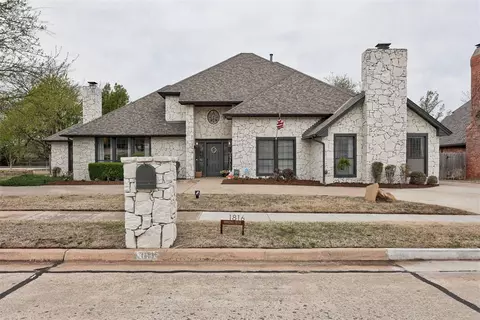 1816 Winding Ridge Rd, Norman, OK 73072