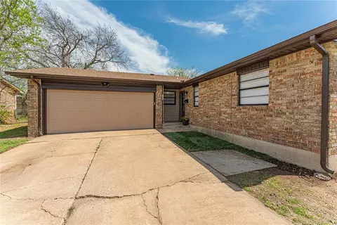 11012 N Mckinley Ave, Oklahoma City, OK 73114