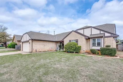 1409 Harding Ave, Edmond, OK 73013