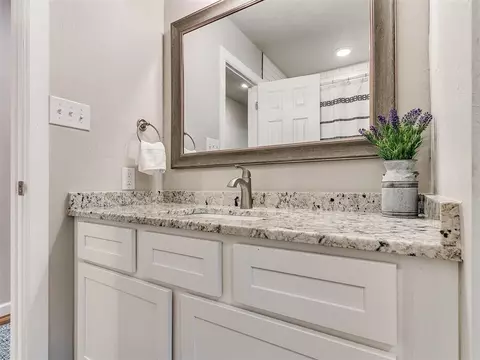 501 E Washington Ave, Guthrie, OK 73044 photo 26
